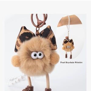 Furry bag/charm Keychain with Leopard Bow & Pearl wristlet